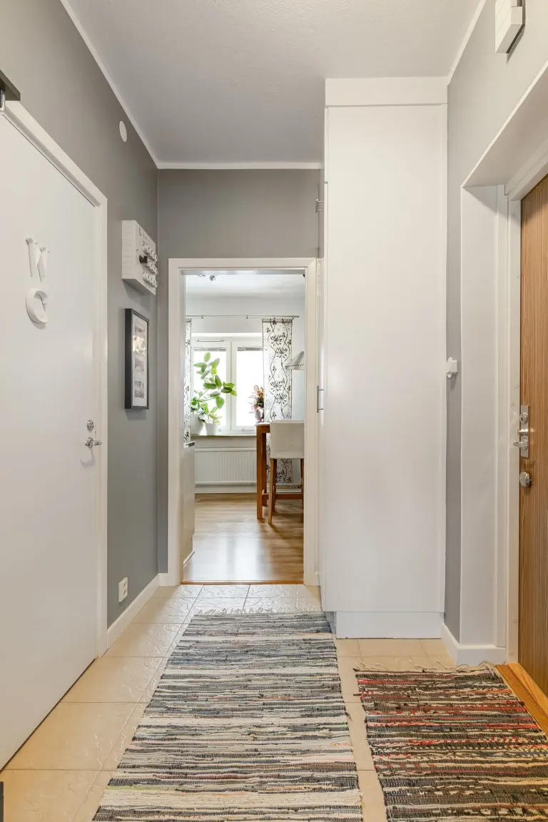 Bostadsrätt med 1 rum på Larslundavägen 8D i Strängnäs, bild 3 av 4