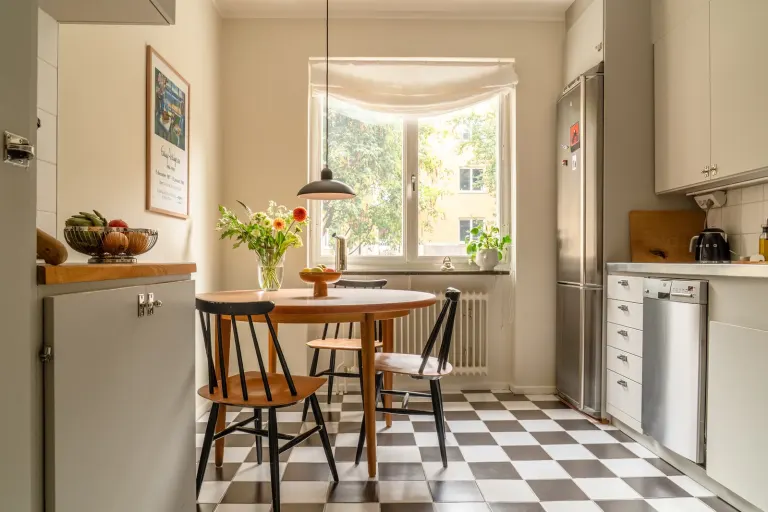 Bostadsrätt med 2 rum på Hägerstensvägen 165B i Stockholm