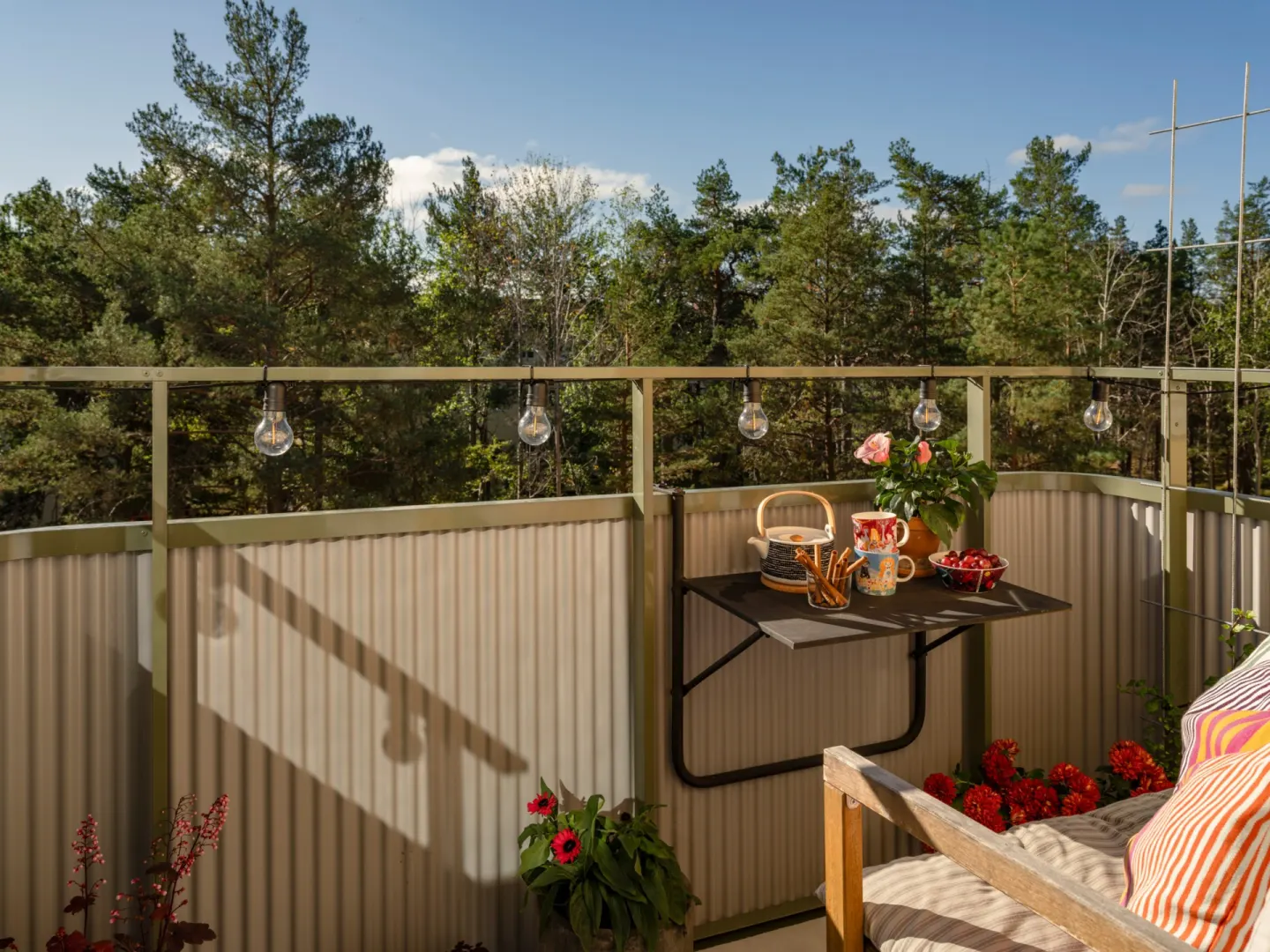 Bostadsrätt med 3 rum på Mariestadsvägen 20 i Stockholm, bild 2 av 5