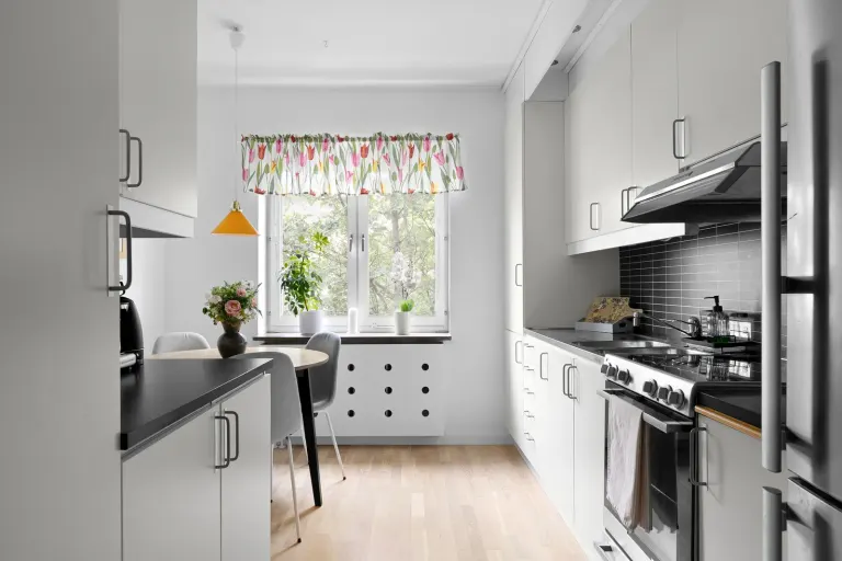 Bostadsrätt med 2 rum på Hillmanskroken 9B i Gävle