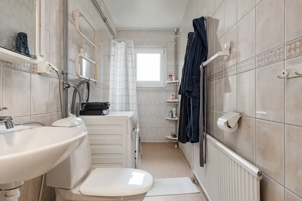 Bostadsrätt med 3 rum på Gyridsvägen 6A i Karlstad, bild 4 av 4
