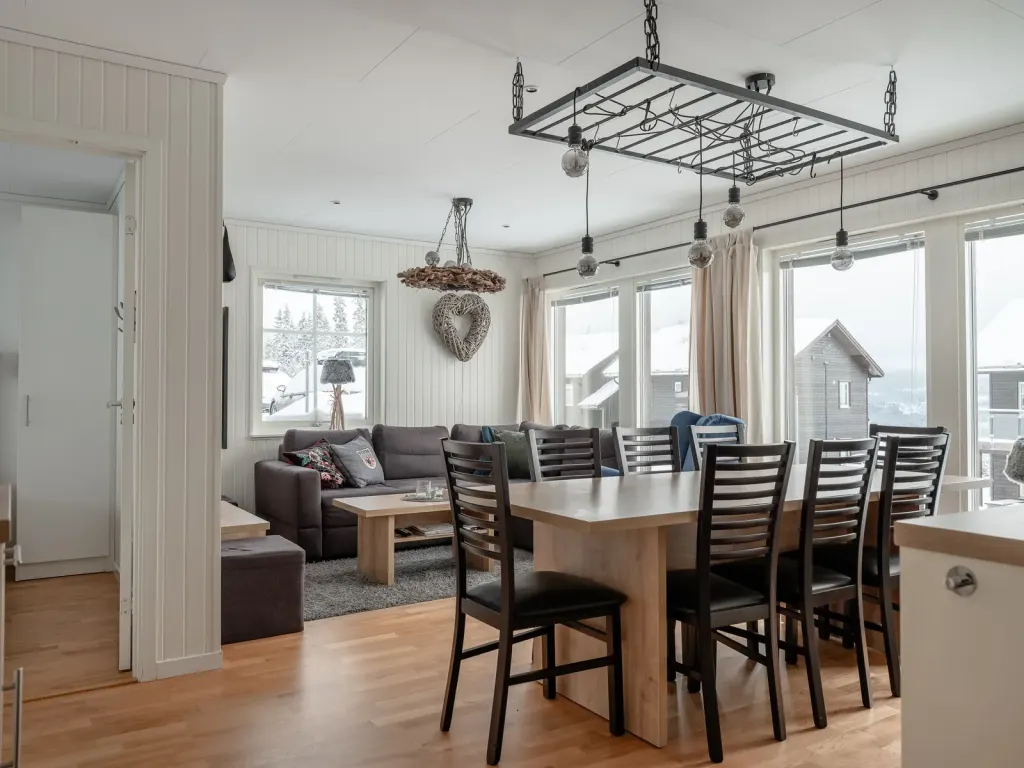 Bostadsrätt med 4 rum på Trivselvägen 13B i Malung-Sälen, bild 4 av 4