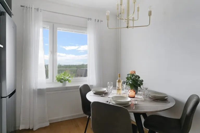 Bostadsrätt med 2 rum på Tornslingan 41 i Huddinge, bild 4 av 4