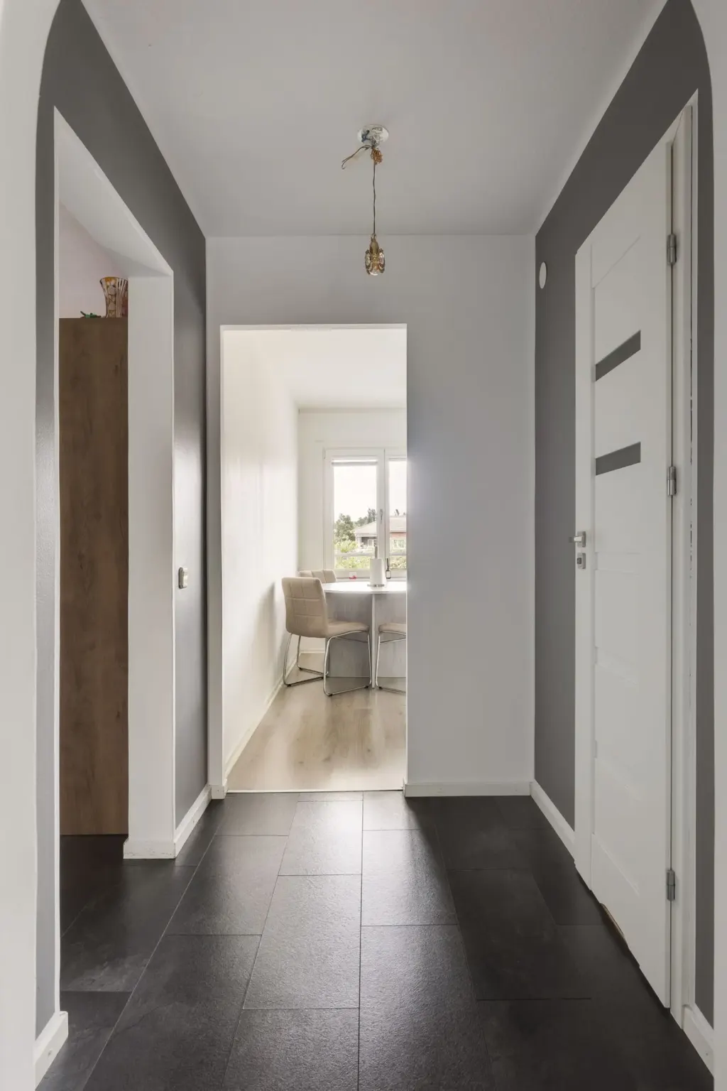 Bostadsrätt med 3 rum på Akaciastigen 12 i Mariestad, bild 3 av 4