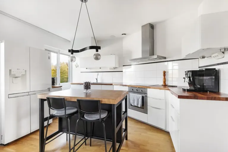 Bostadsrätt med 4 rum på Vretgränd 2 i Strängnäs, bild 2 av 4