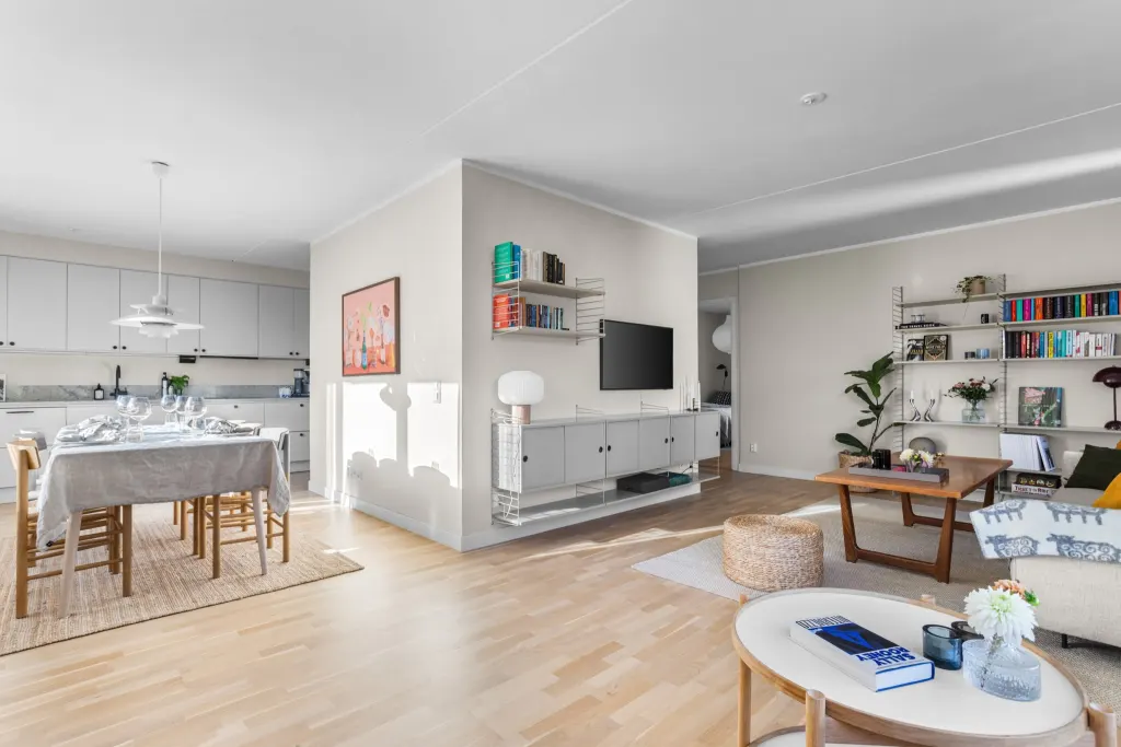 Bostadsrätt med 3 rum på Sjöviksvägen 59. 5/6 tr. i Stockholm, bild 4 av 5