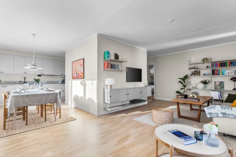 Bostadsrätt med 3 rum på Sjöviksvägen 59. 5/6 tr. i Stockholm, bild 4 av 5