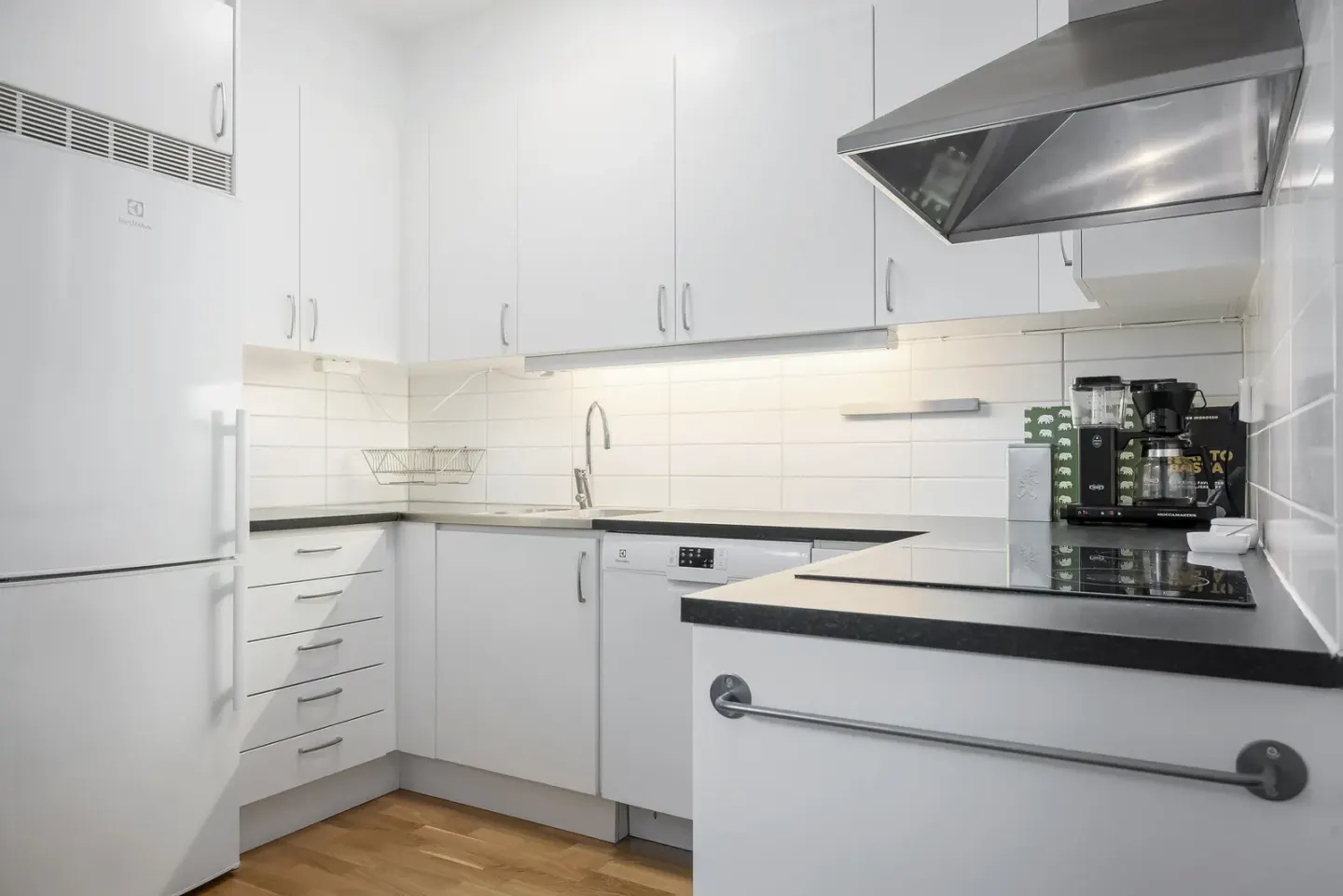 Bostadsrätt med 1 rum på Albrektsvägen 169 i Norrköping, bild 3 av 4