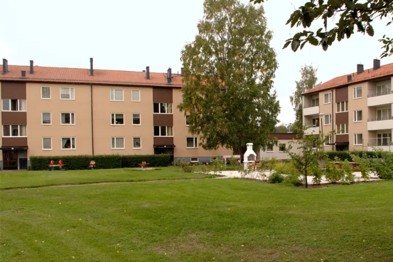 Hyresrätt med 3 rum på Karlitplan 9A i Tierp, bild 2 av 2