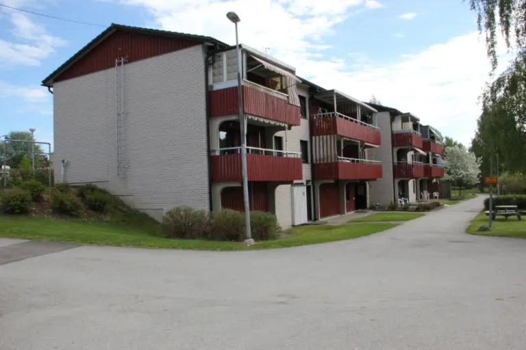 Hyresrätt med 1 rum på Kroppstadvägen 5F i Eda, bild 2 av 2