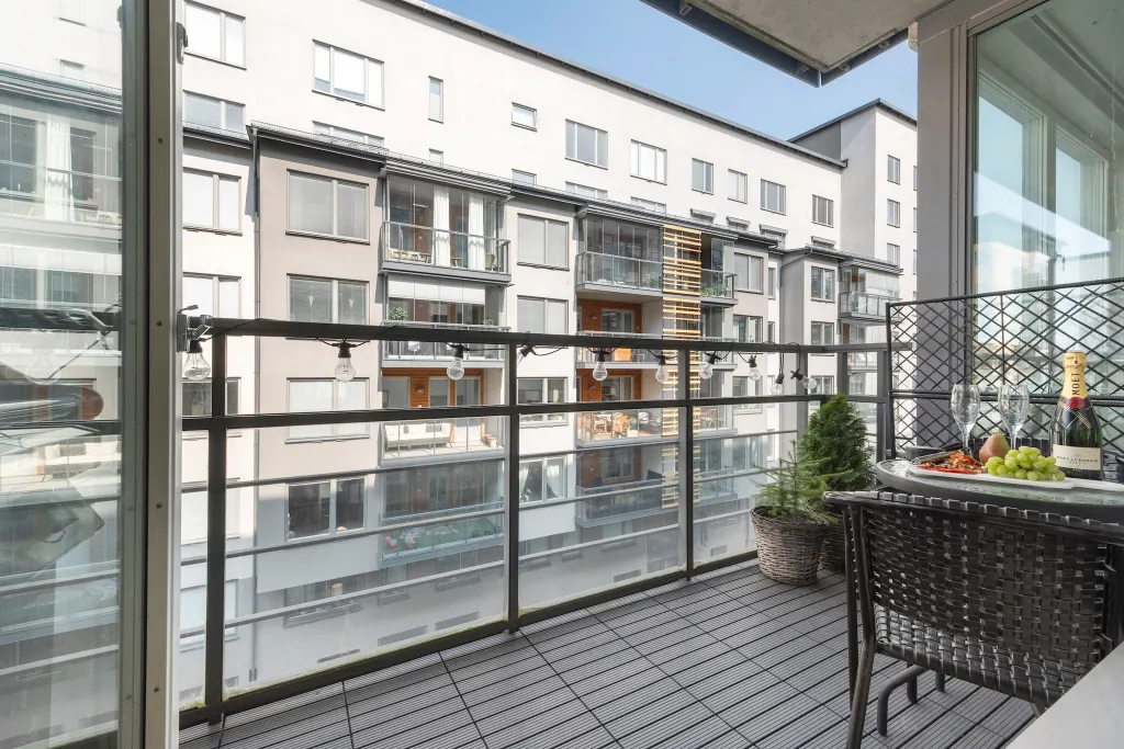 Bostadsrätt med 4 rum på Grönbrinksgatan 9 i Stockholm, bild 2 av 5