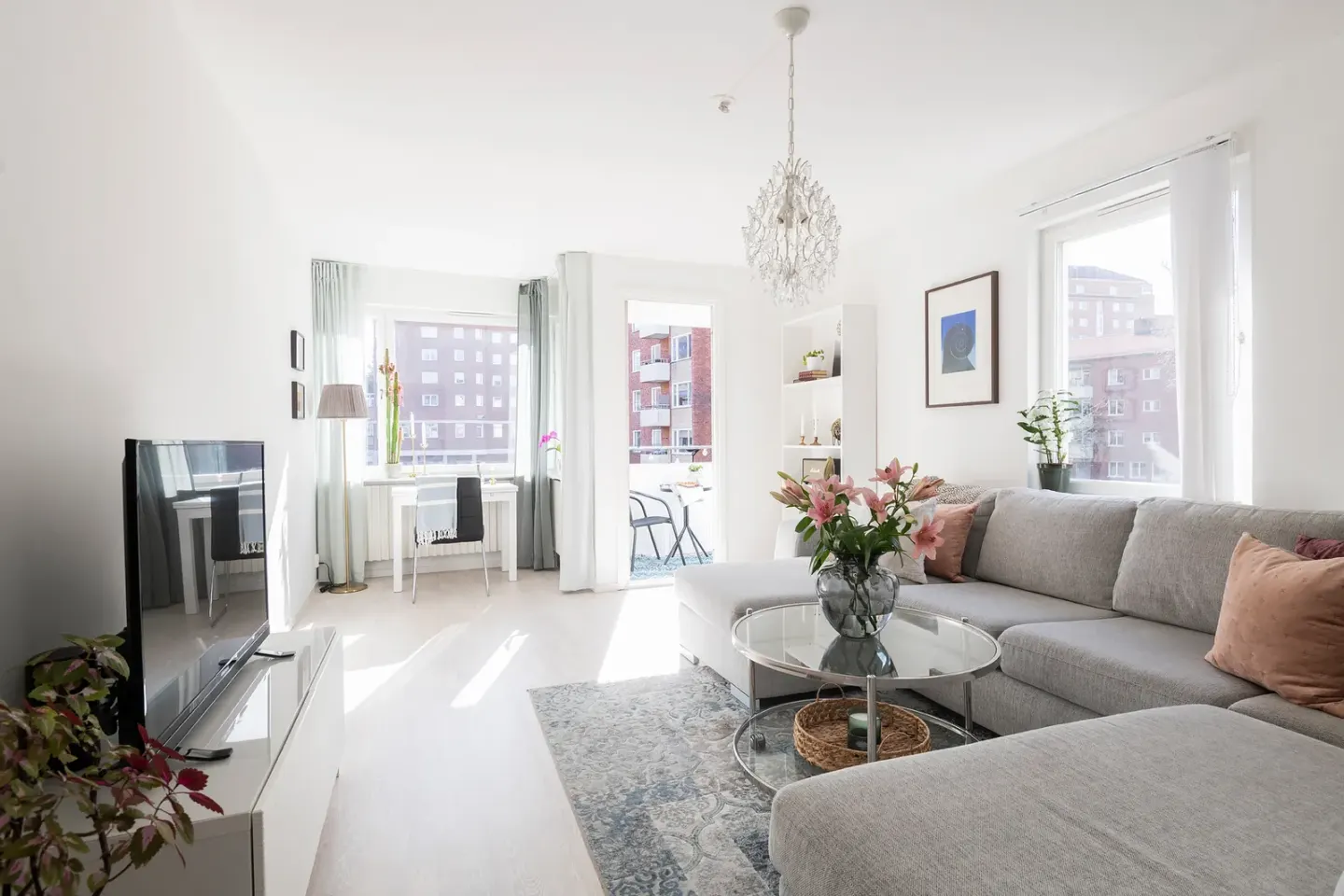 Bostadsrätt med 2 rum på Sjödalsbacken 3C i Huddinge