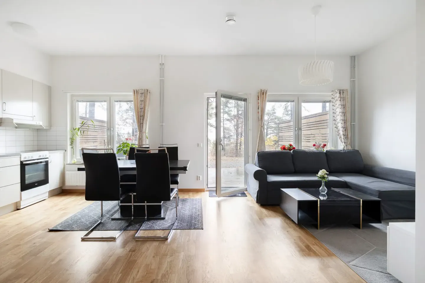 Bostadsrätt med 3 rum på Eriksgränd 7 i Järfälla