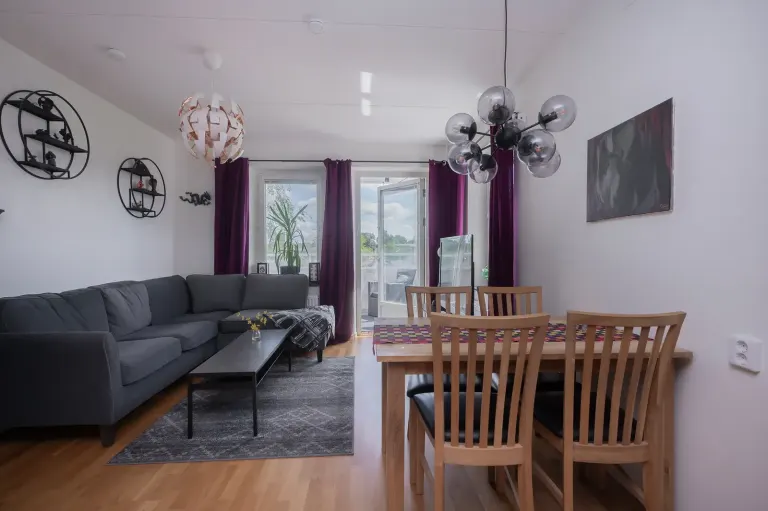 Bostadsrätt med 2 rum på Gamlegårdsvägen 12 i Huddinge, bild 4 av 4