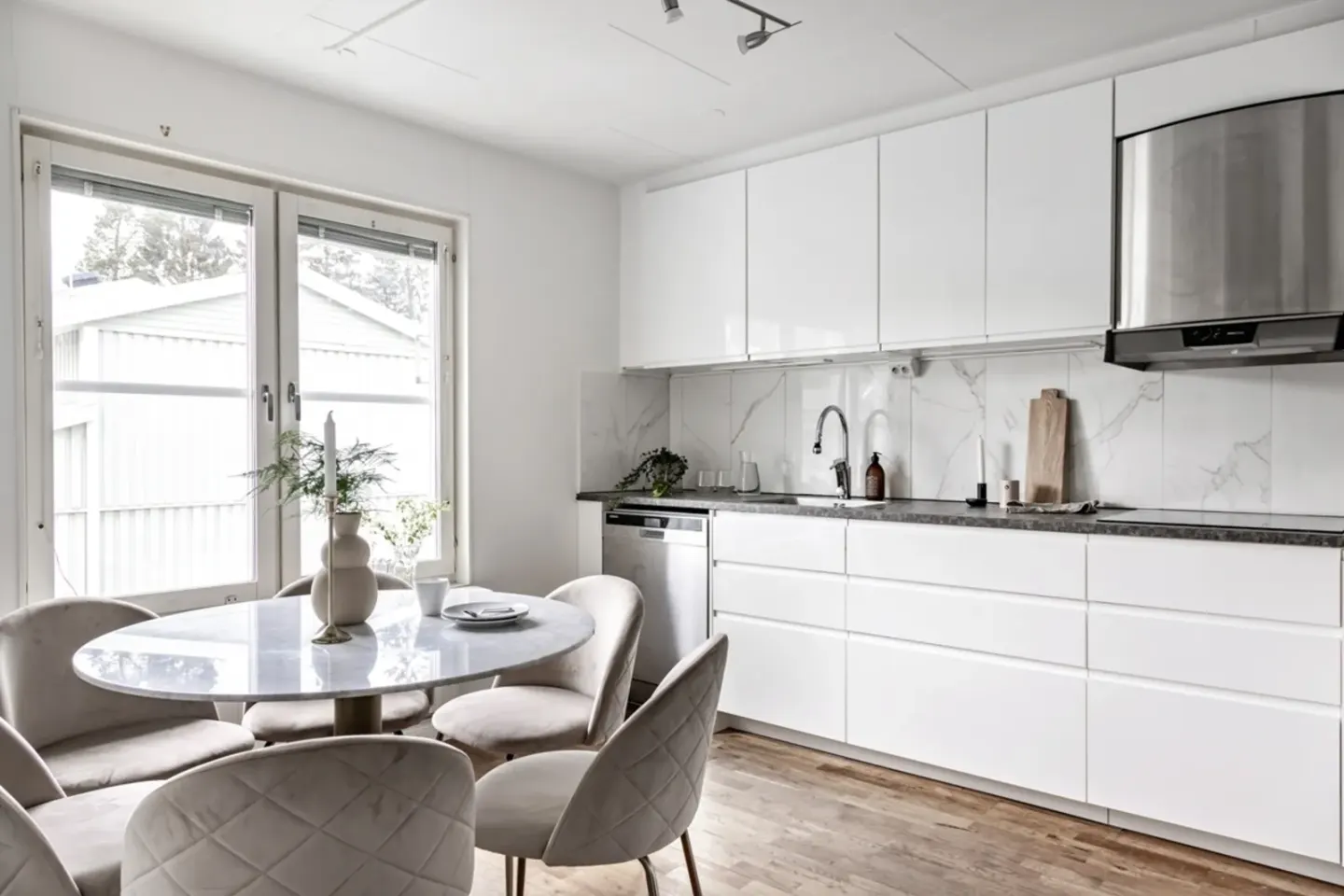 Bostadsrätt med 2 rum på Jaktvägen 149 i Upplands Väsby