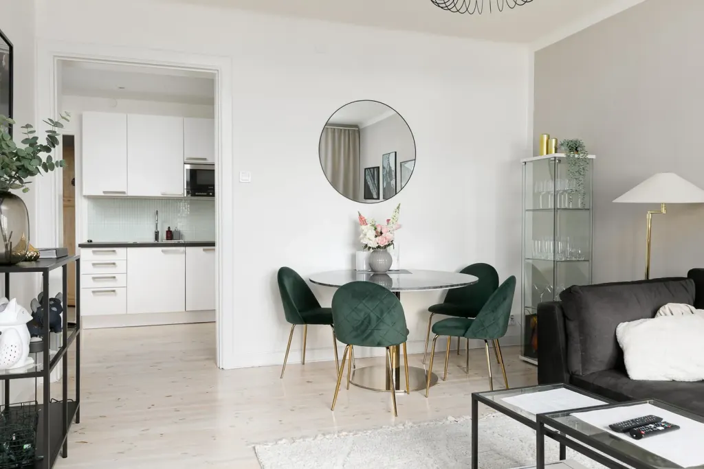 Bostadsrätt med 2,5 rum på Stockholmsvägen 7C i Norrköping, bild 2 av 4