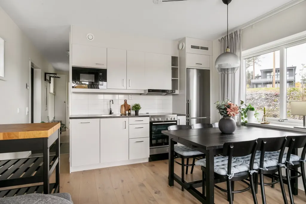 Bostadsrätt med 3 rum på Ski Apartments 27A - Nedre Ängsvägen 27A i Sandviken, bild 3 av 4