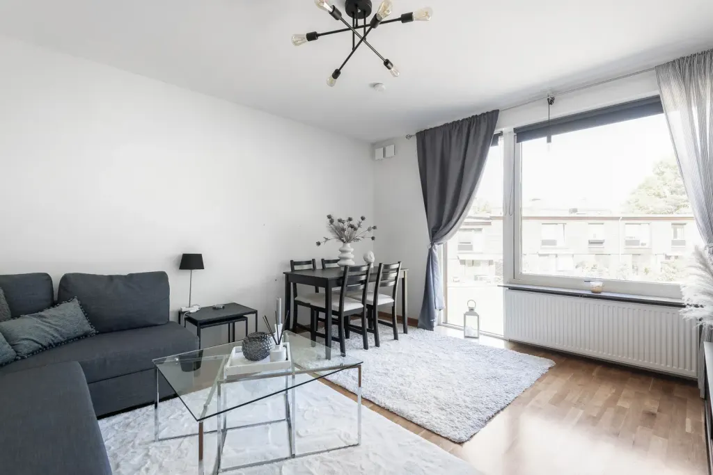Bostadsrätt med 2 rum på Kirunagatan 25J i Stockholm, bild 2 av 4