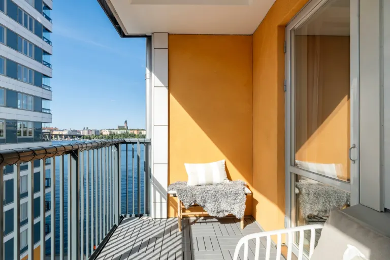 Bostadsrätt med 2 rum på Ekfatsgatan 2 i Stockholm, bild 2 av 5