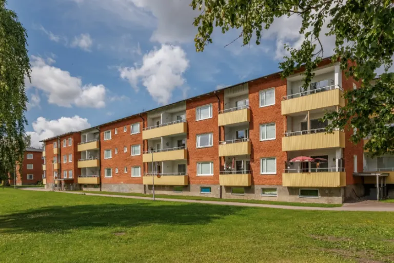 Hyresrätt med 2 rum på Trädgårdsgatan 18C i Hallstahammar