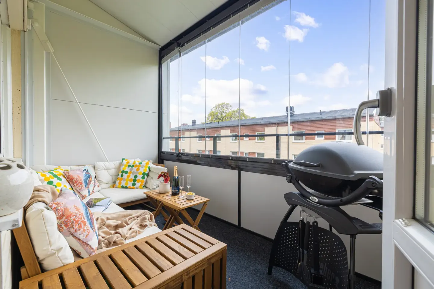 Bostadsrätt med 2 rum på Herrgårdsvägen 16B i Upplands Väsby, bild 2 av 4
