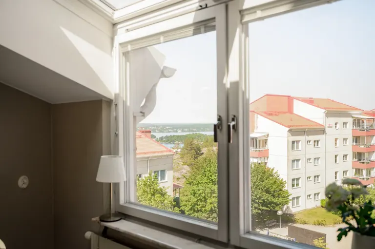 Bostadsrätt med 4 rum på Landåvägen 14 i Nacka, bild 3 av 4