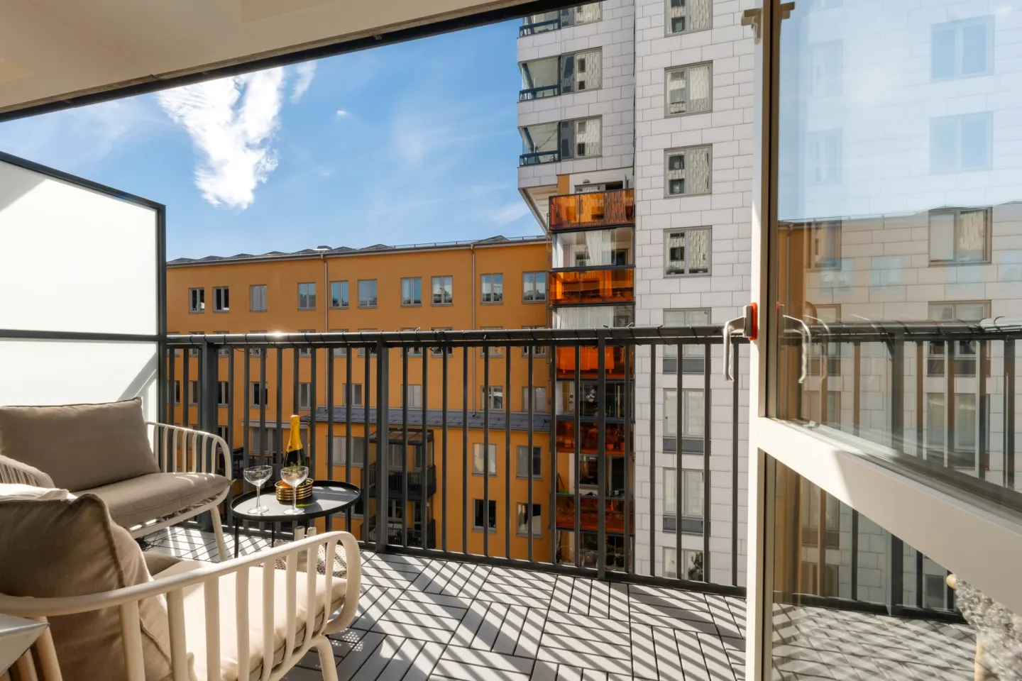 Bostadsrätt med 2 rum på Ekfatsgatan 2 i Stockholm, bild 4 av 5