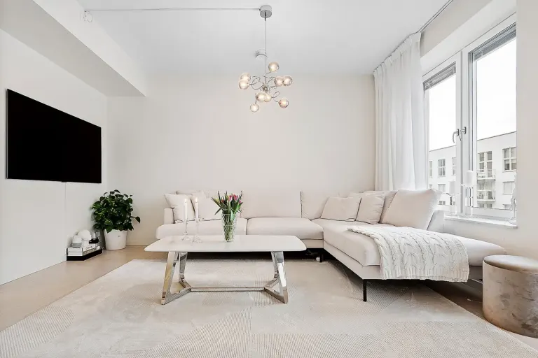 Bostadsrätt med 3 rum på Karlslundsvägen 14 - våning 4 i Järfälla, bild 3 av 4