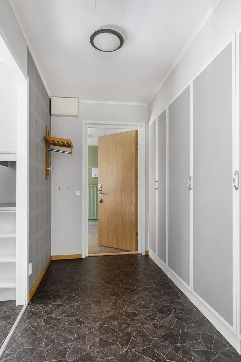 Bostadsrätt med 1 rum på Motettvägen 1 i Uddevalla, bild 2 av 4
