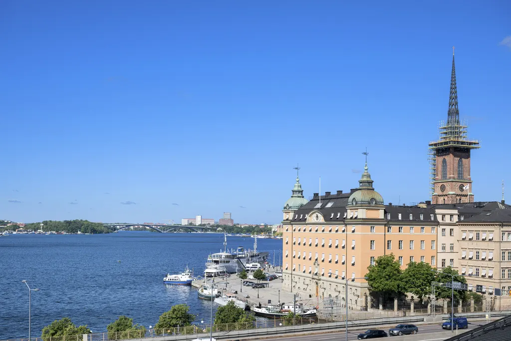 Bostadsrätt med 4 rum på Munkbrogatan 4 i Stockholm